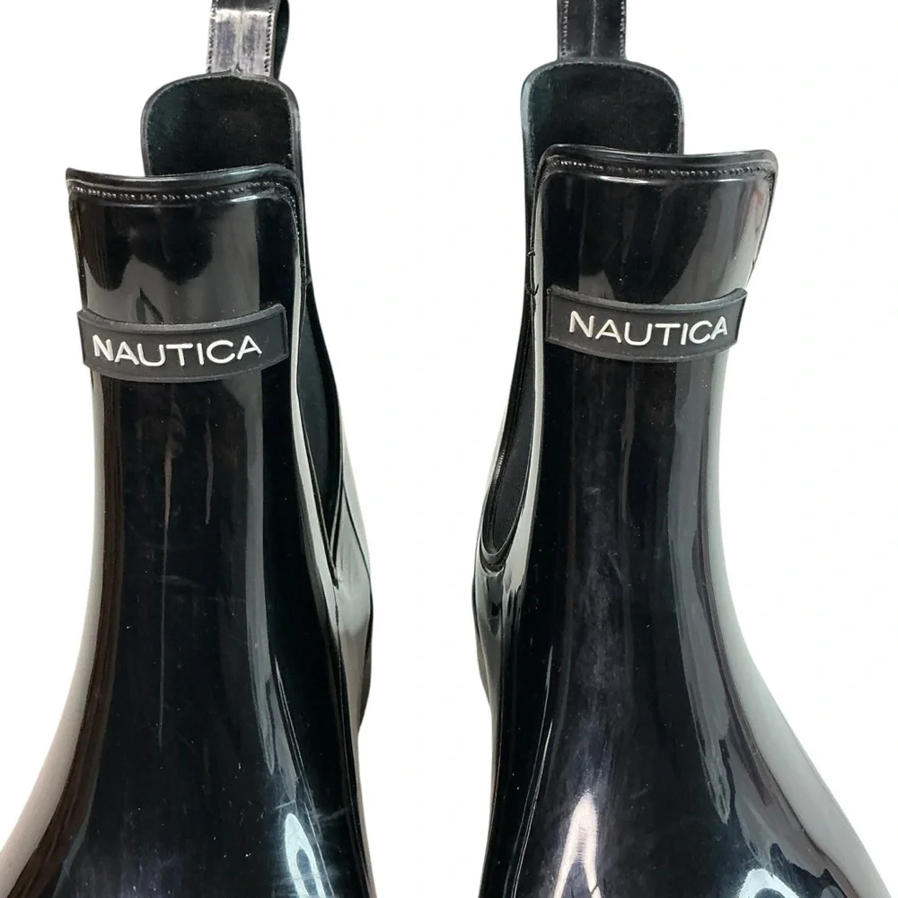 Nautica glossy black